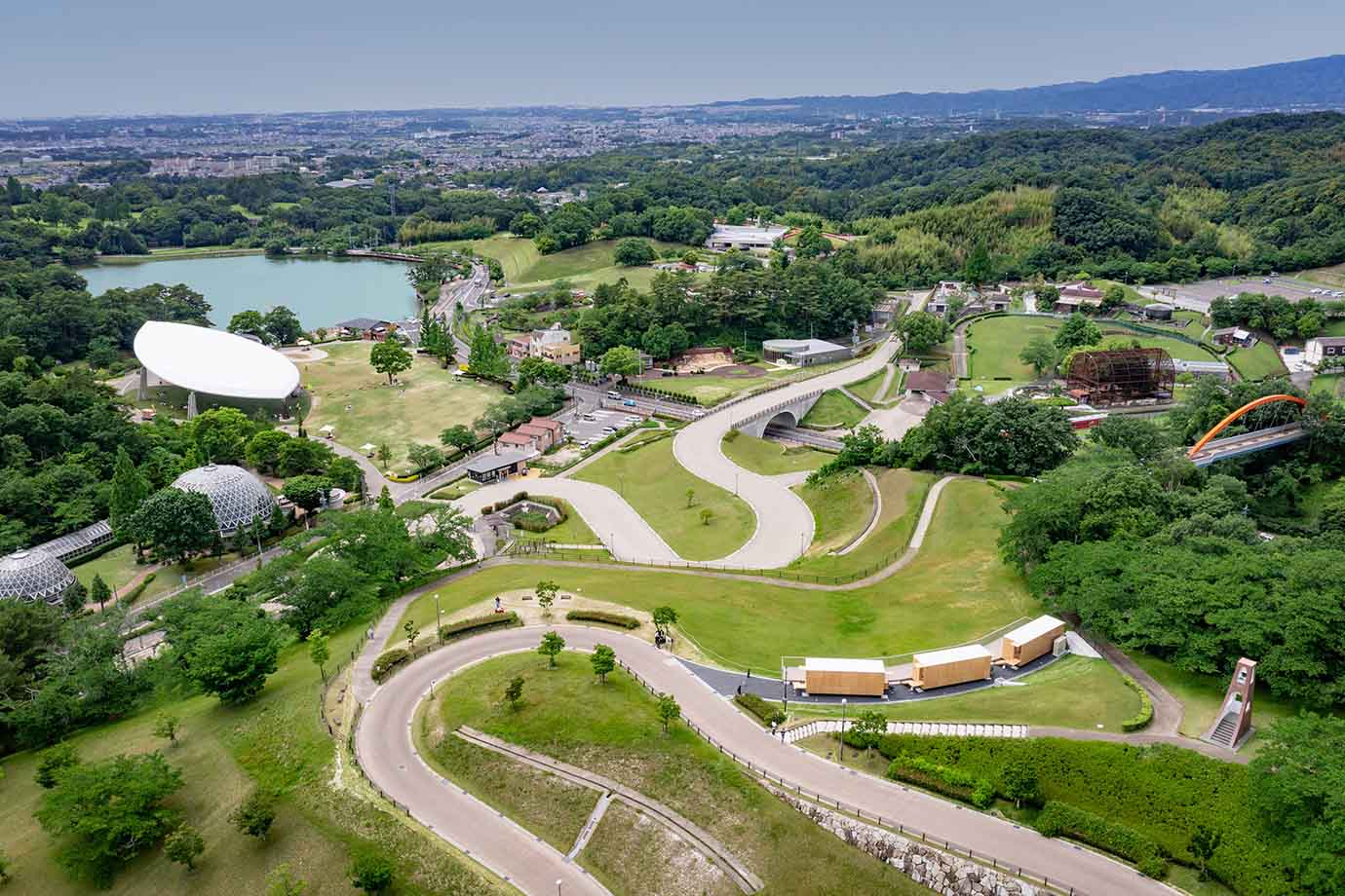豊田市の親子で行きたい無料のお出かけスポット１つ目は、鞍ケ池公園です。