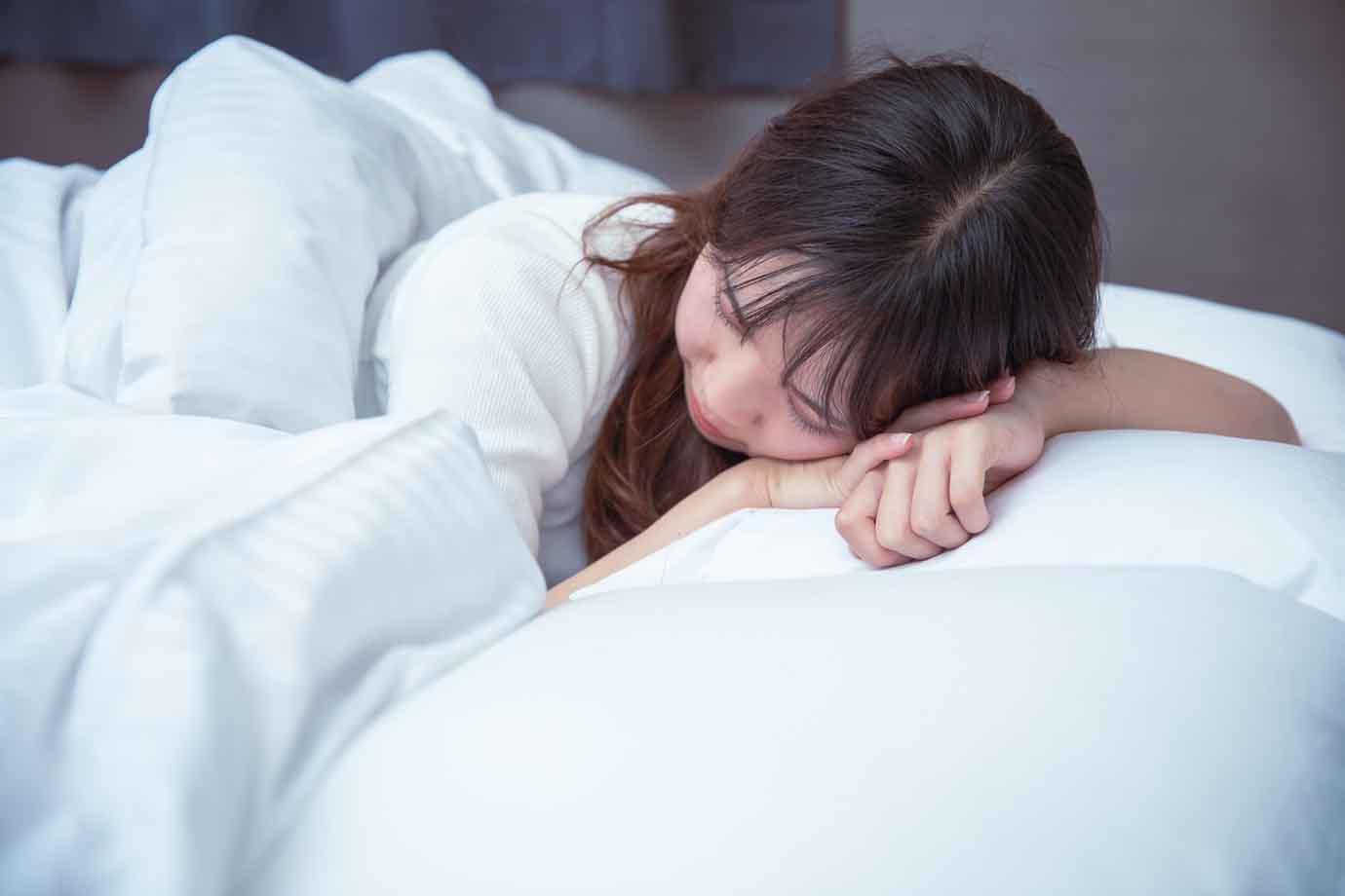 夜中に目が覚める原因⑤　女性ホルモンの影響
