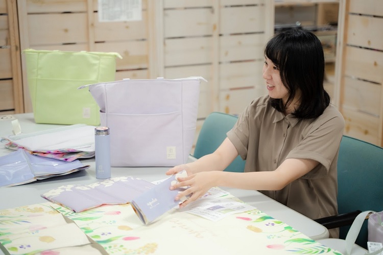 作っている過程も楽しいですし、自分の頭の中にあったものが形になってお店に並ぶことは感慨深いです。