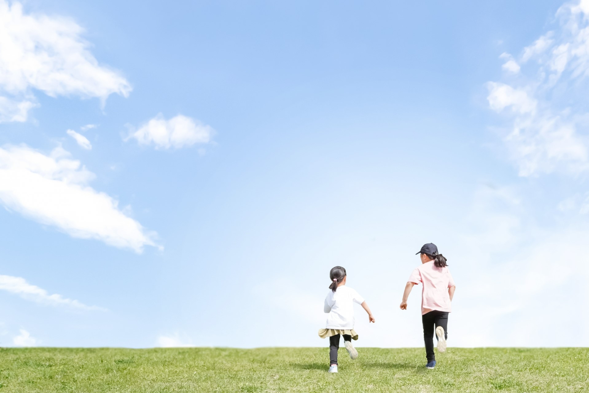 「いつも姉妹で遊んでいて、学校の友達と遊ばない娘たち」