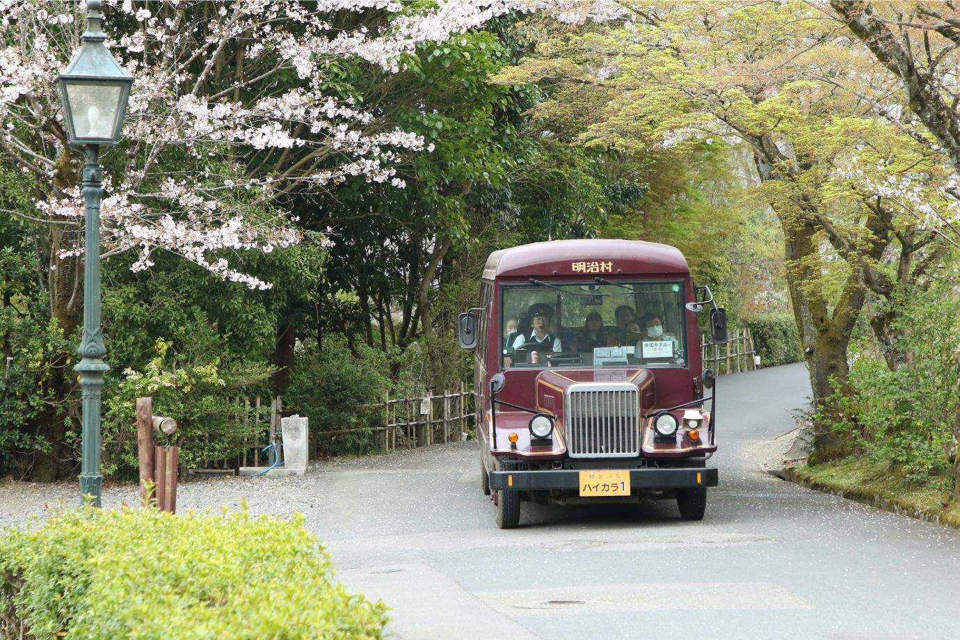開村60周年記念イベントなどで盛り上がる「博物館 明治村」