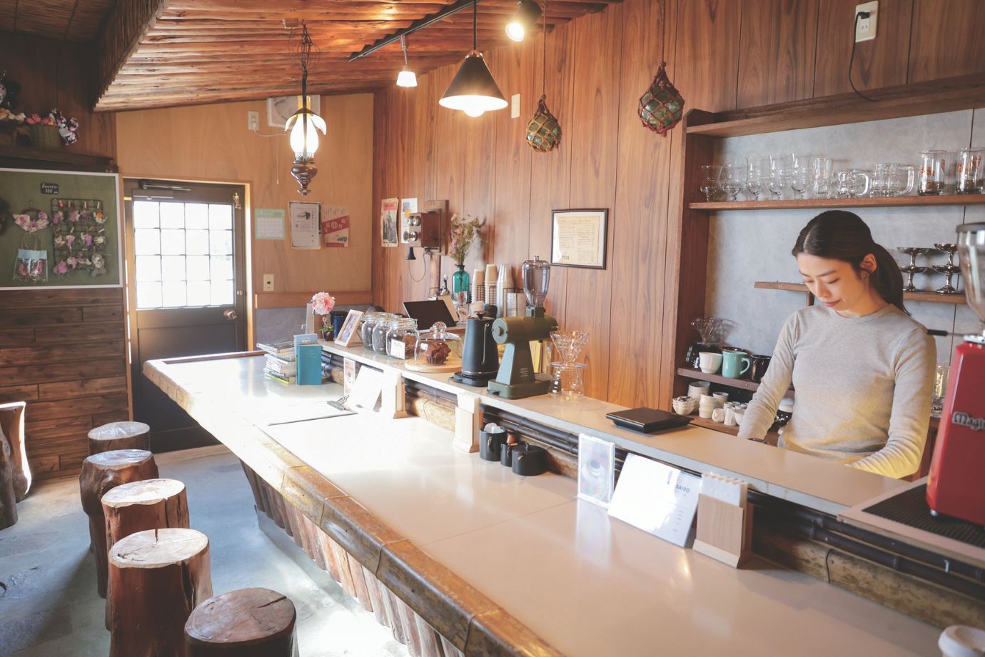 「CAFE SAIRO（カフェ サイロ）」は、店主・相良さん