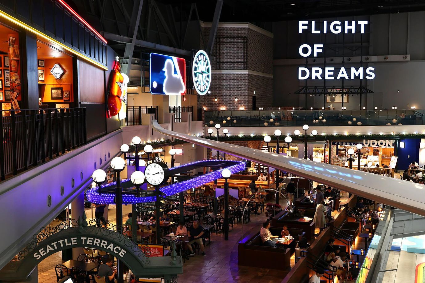 2、3階の「シアトルテラス」