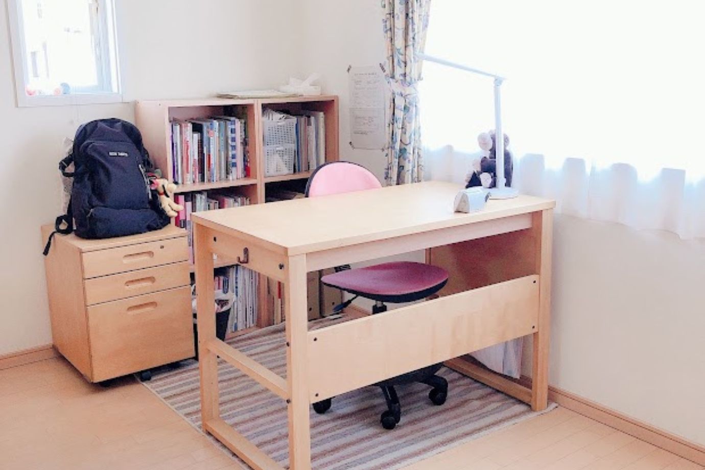 家の中でも、子どもが多くの時間を過ごすことになるのが、学習空間です。そこが散らかっていると、集中力を削いでしまう原因になりかねません。